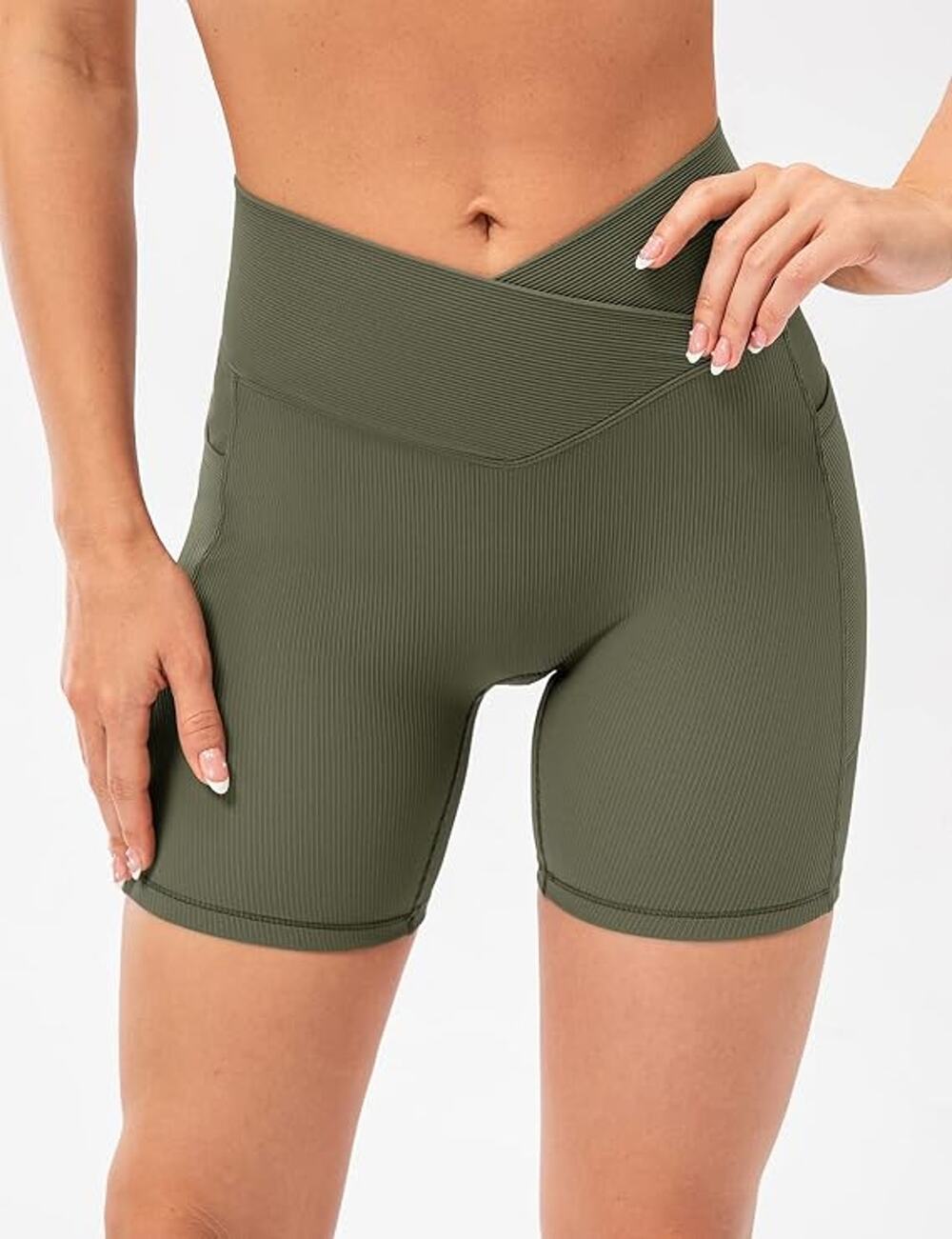 Lavento Crossover Ribbed Biker Gym Shorts w/ Pockets 6" — Green — Women's Size 8